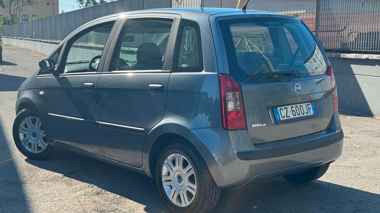 Fiat Idea 1.4 16V Dynamic