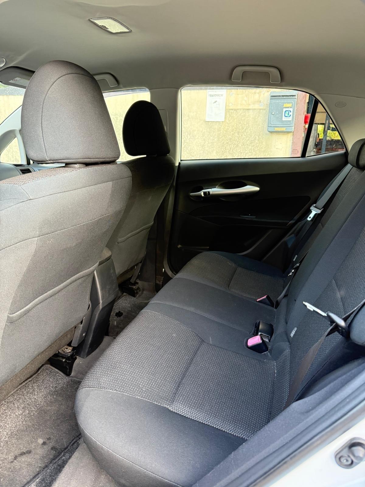 Toyota Auris 1.8 Hybrid 5 porte