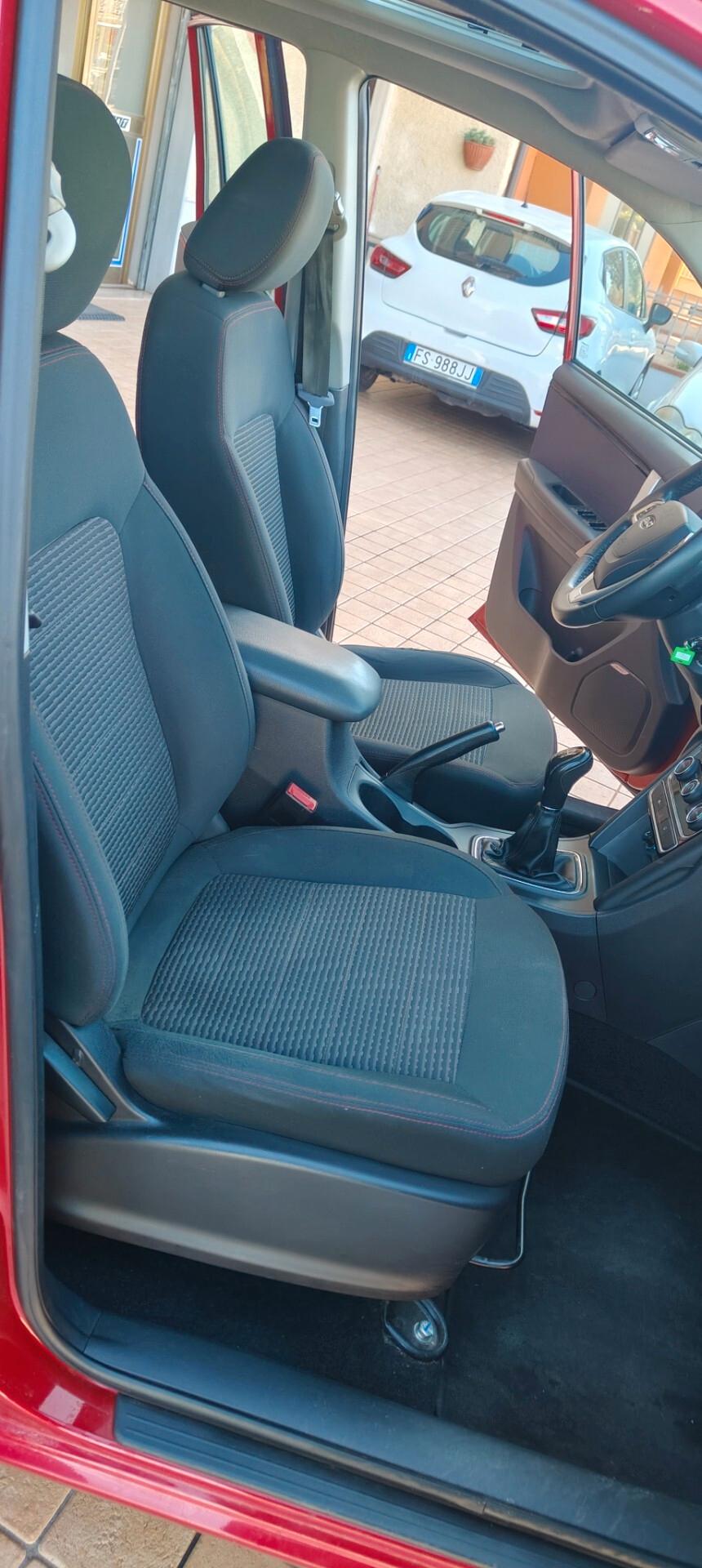 Evo 5 porte posti