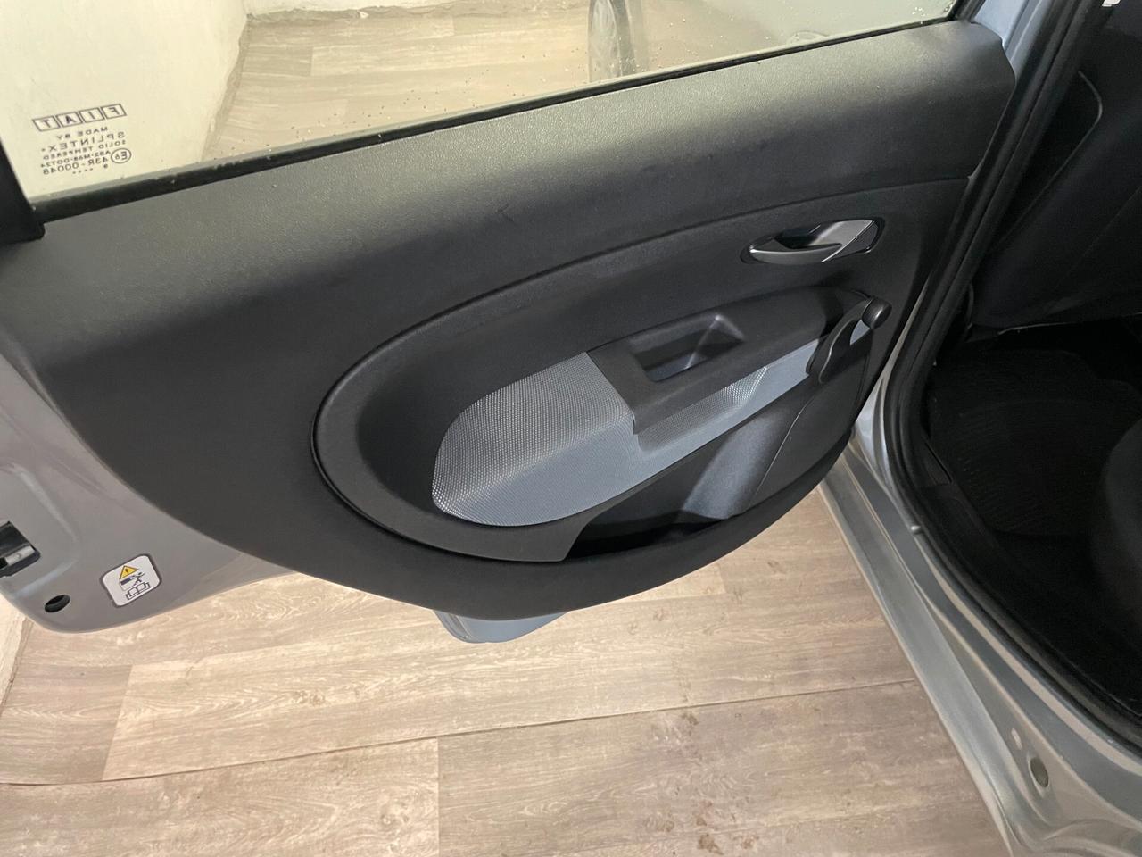 Fiat Grande Punto 1.4 8V GPL Dynamic FULL OP Distribuzione Neopatentati