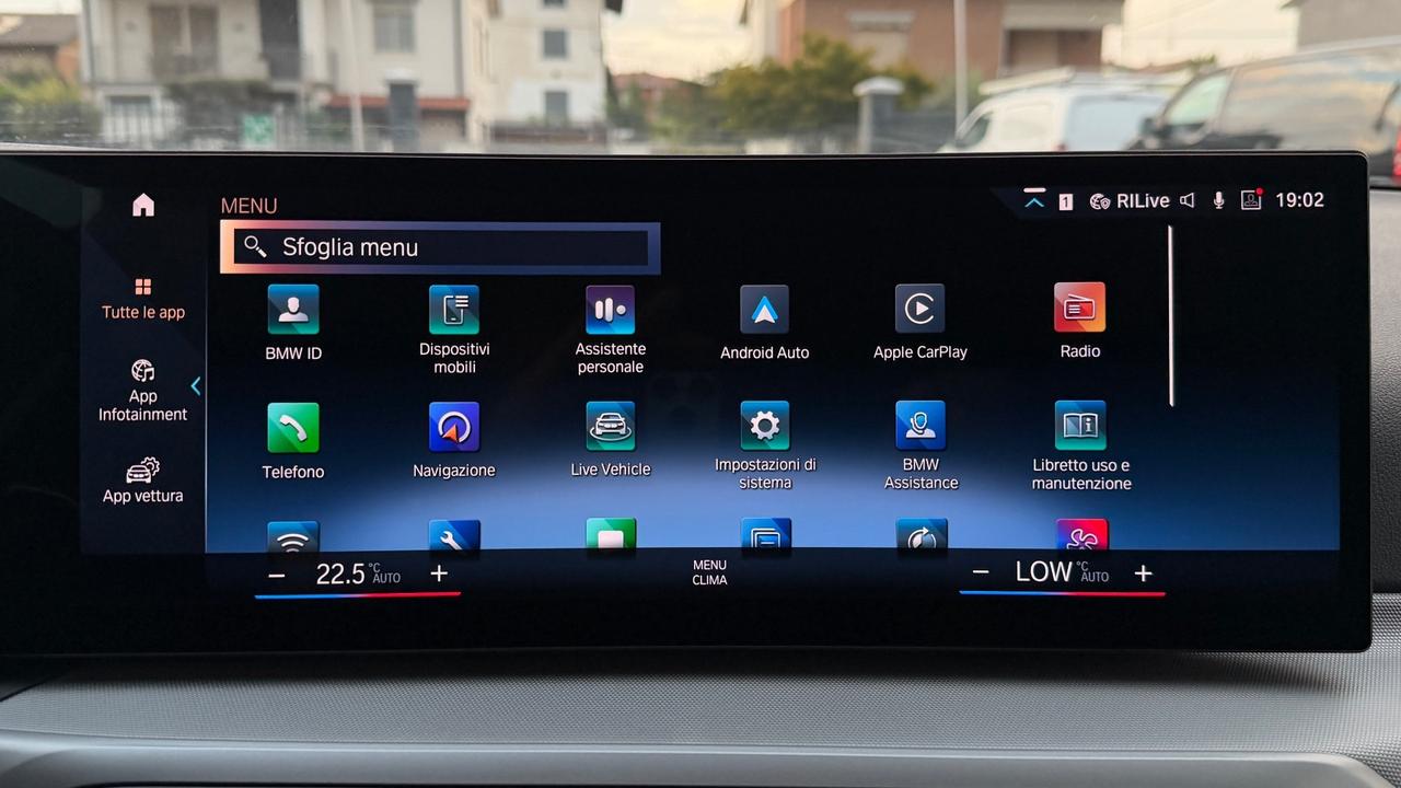 BMW 316D TOURING 2.0 ADVANTAGE AT8 122 CV - FULL LED, PELLE, NEOPATENTATI