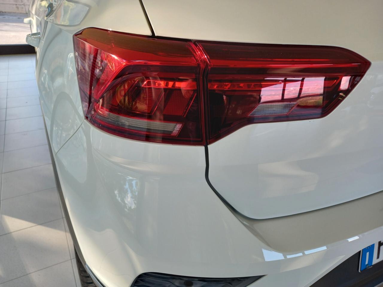 Volkswagen T-Roc 1.6 TDI SCR BlueMotion Technology