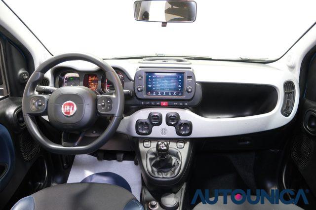 FIAT Panda CROSS 4x4 0.9 TWINAIR TURBO S&S NEOPATENTATI