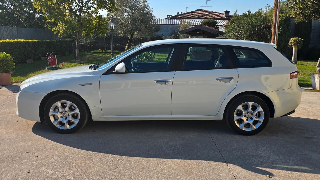 ALFA 159 1.9 JTDM PARI AL NUOVO