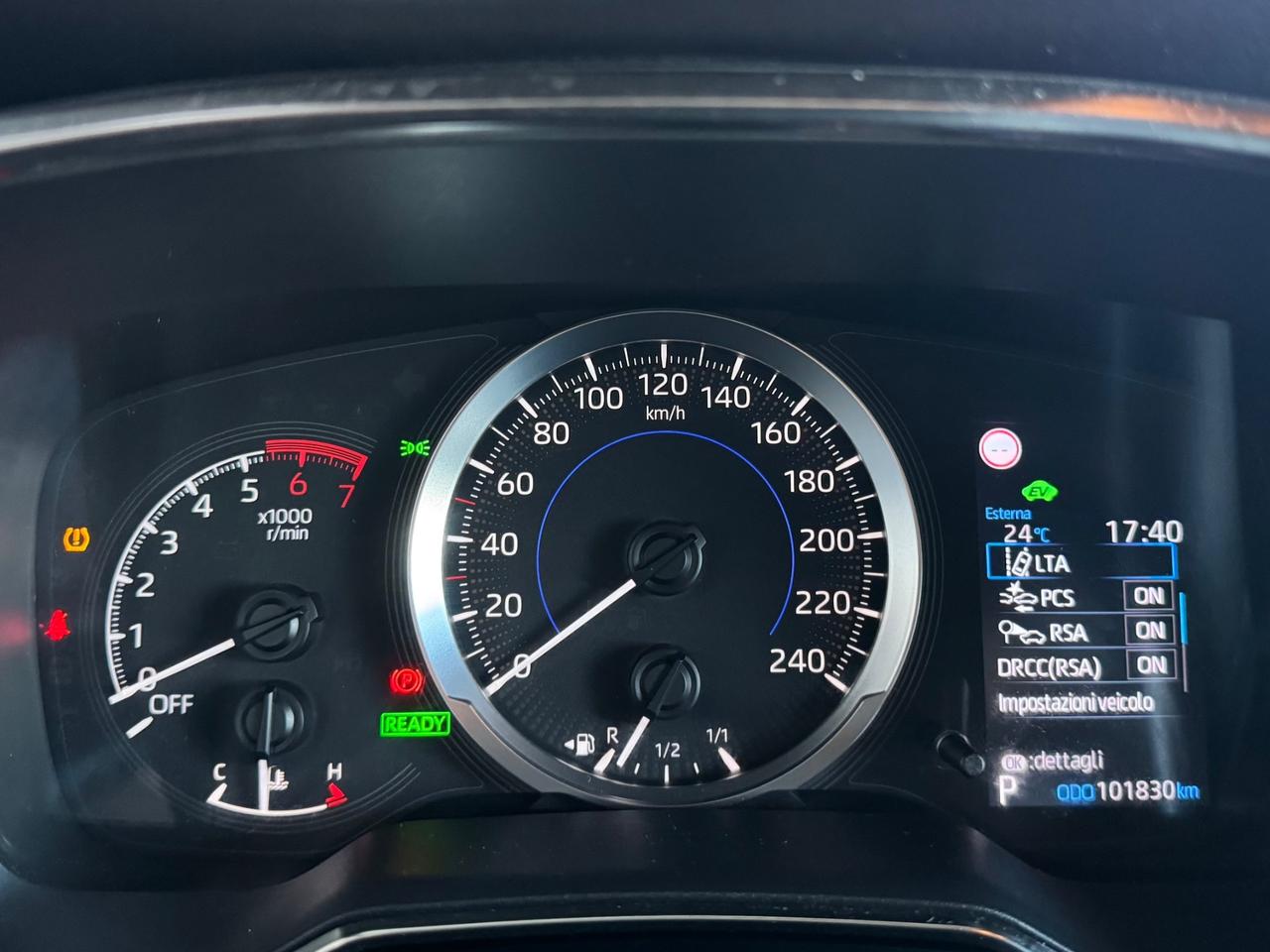 Toyota Corolla Touring Sports 1.8 Hybrid Active