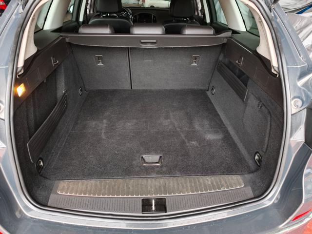 OPEL Astra 1.7 CDTI Sw Cosmo ( TAGLIANDATI )