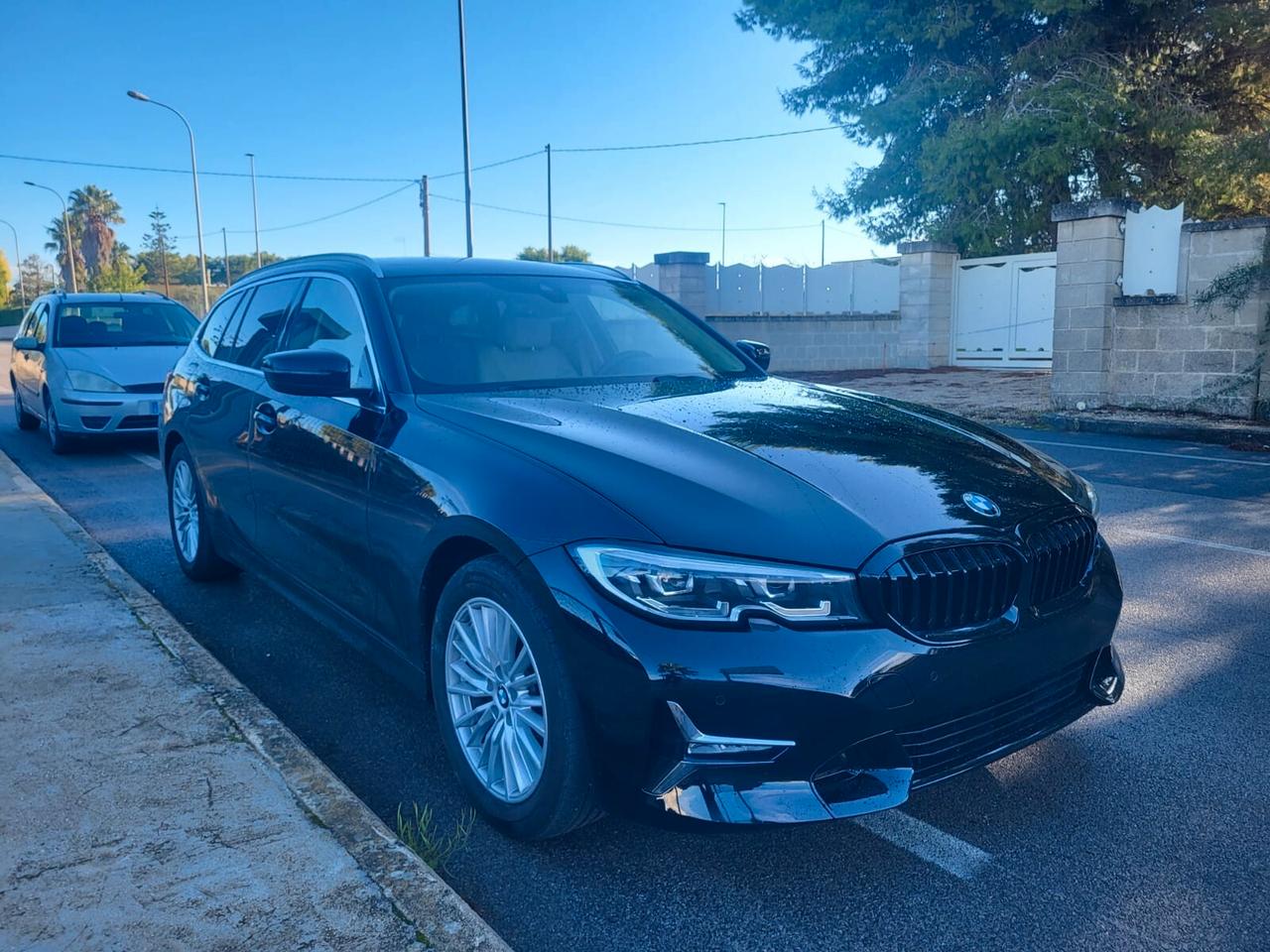 Bmw 318 D 48V Touring Luxury+Pelle+Vetri Oscurati...