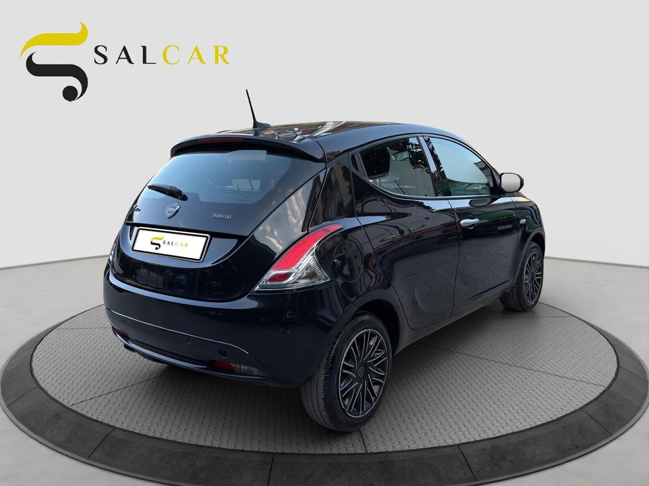 Lancia Ypsilon 1.0 firefly 70cv hybrid Gold 2022