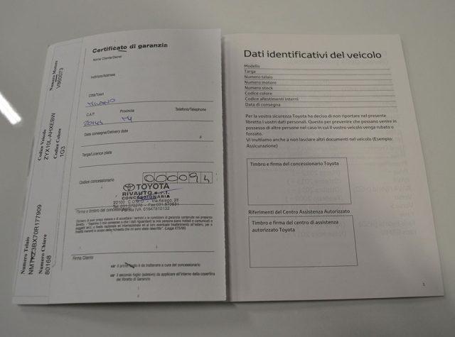 TOYOTA C-HR 1.8 Hybrid E-CVT Lounge Km21.000 Ok Neopatentati**