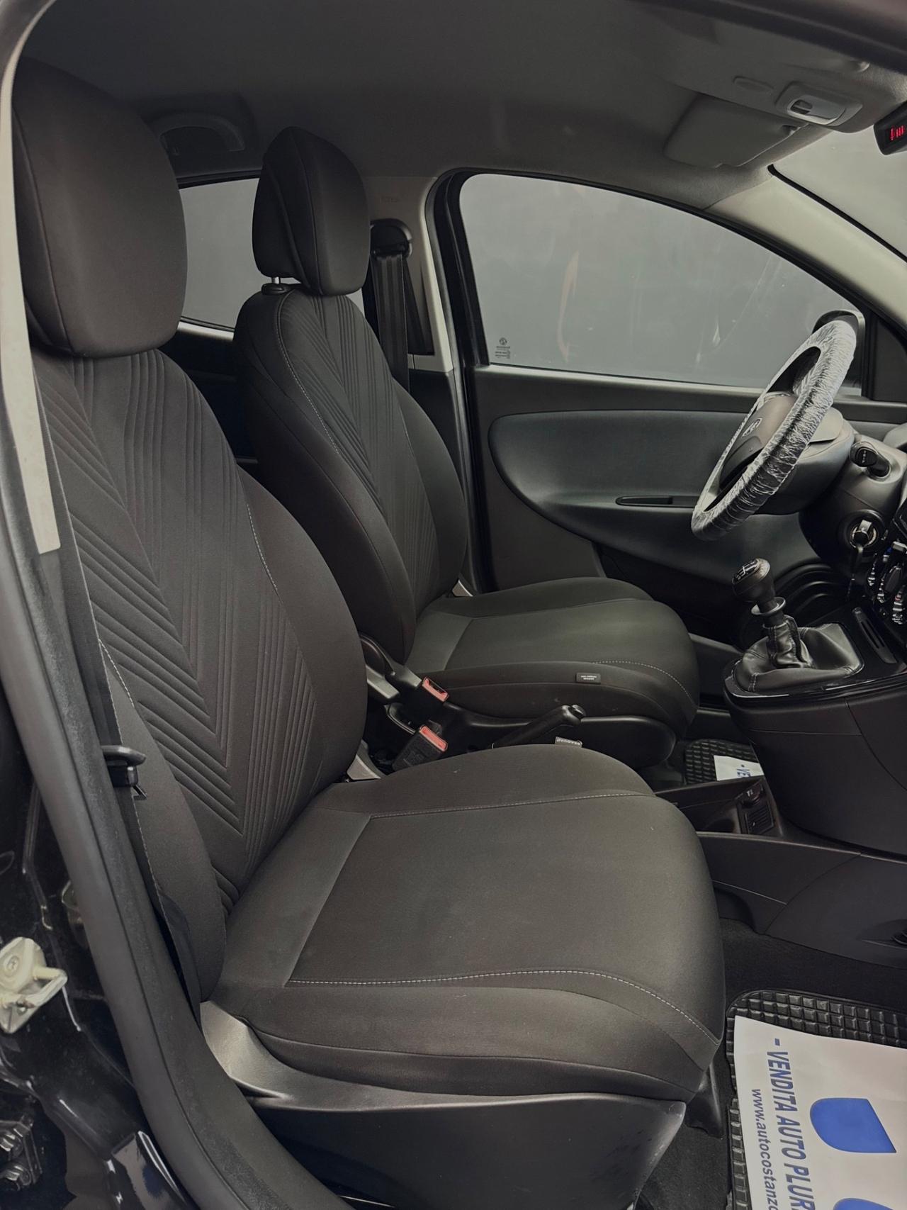 Lancia Ypsilon 1.0 Hybrid Ecochic Gold 2021 NUOVA