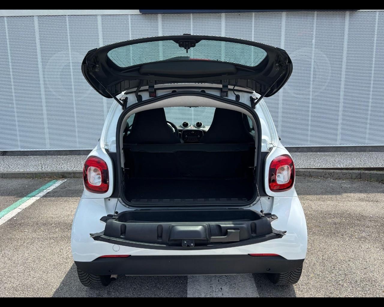 SMART FORTWO 1.0 BLACK PASSION
