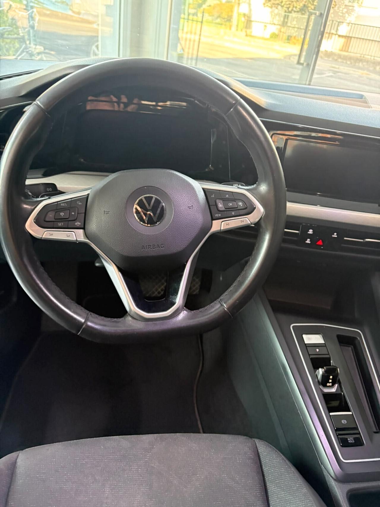 Volkswagen Golf 1.5 TGI DSG Style