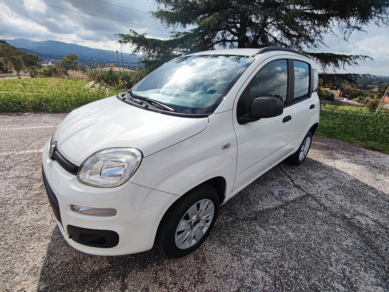 Fiat Panda 0.9 TwinAir Turbo Natural Power Lounge