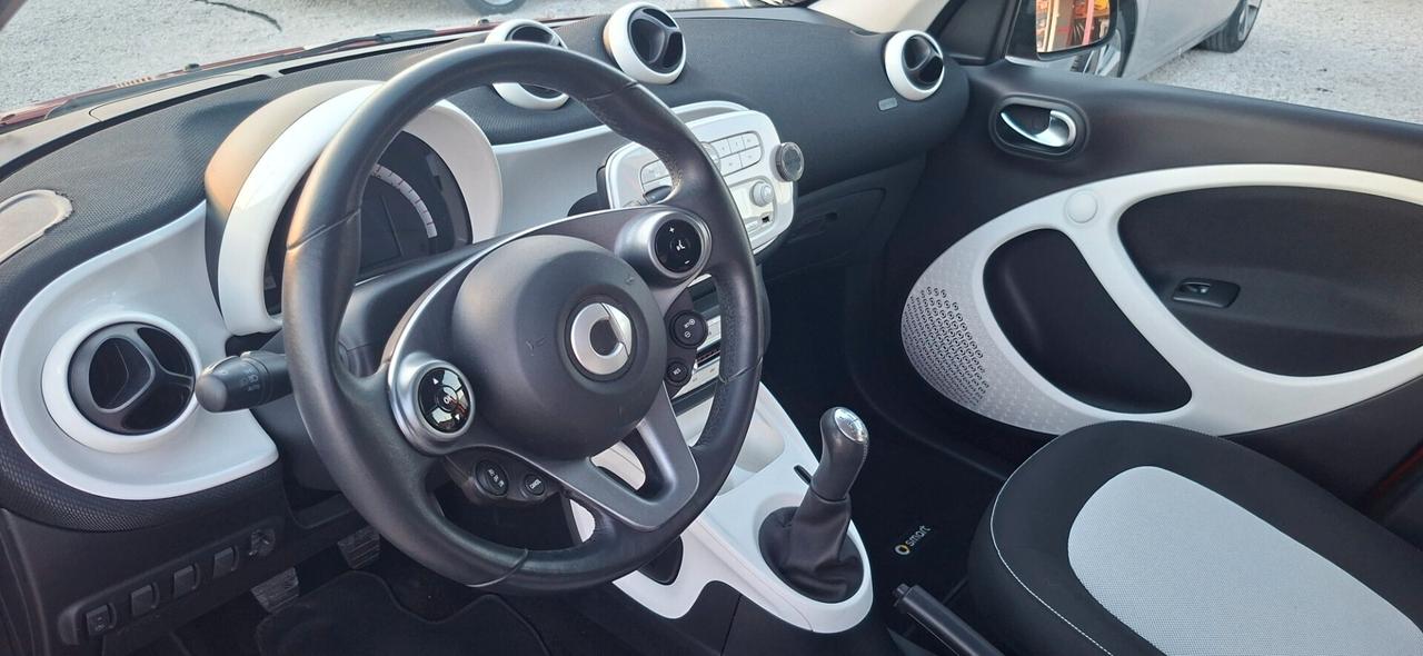Smart ForFour 1.0 PASSION PREZZO REALE NESSUN OBBLIGO DI FINANZIAMENTO GAR.12 MESI