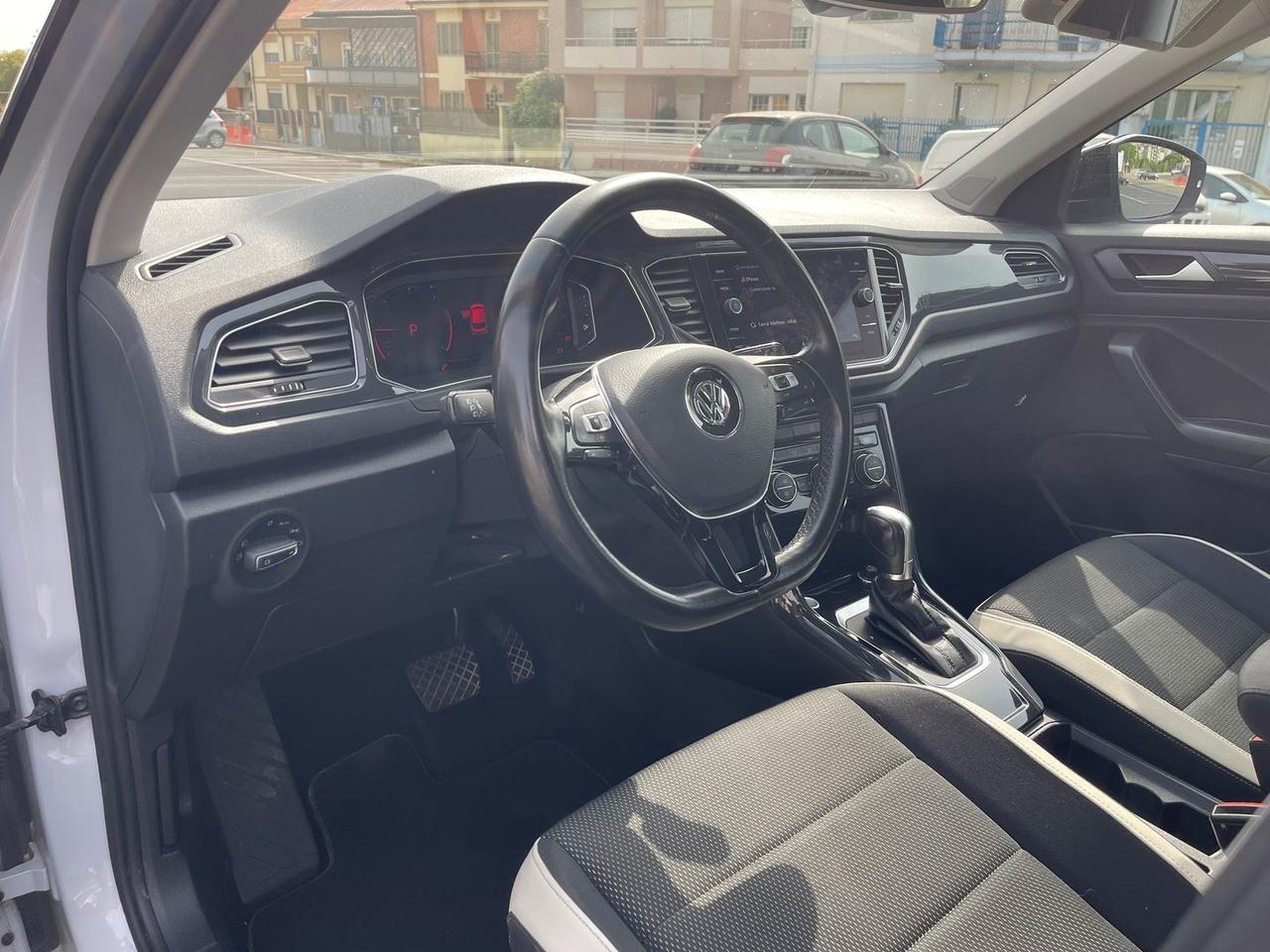 Volkswagen T-Roc 2.0 TDI Advanced #12150