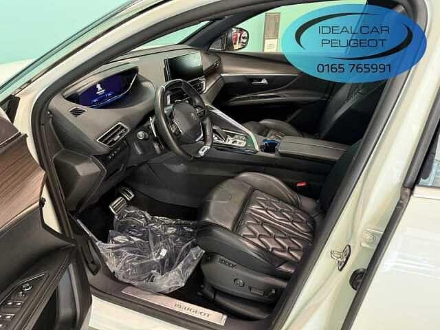 Peugeot 3008 Hybrid4 300 e-EAT8 GT Pack