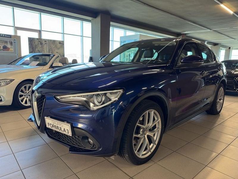 Alfa Romeo Stelvio 2.2 Turbodiesel 190 CV AT8 RWD Executive