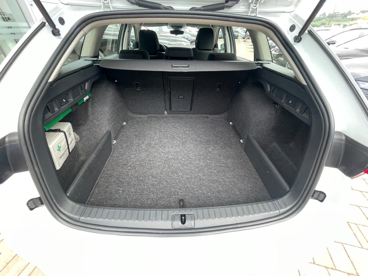 Skoda Octavia 2.0 TDI EVO SCR DSG Wagon Executive