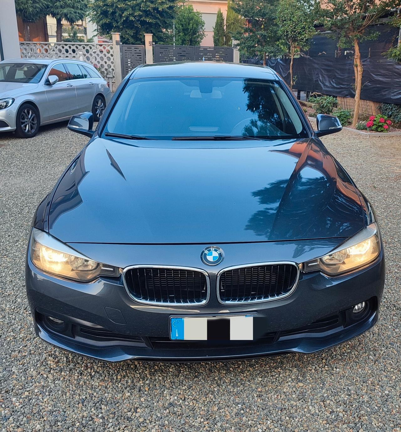 Bmw 318 318d Touring Business Advantage aut.