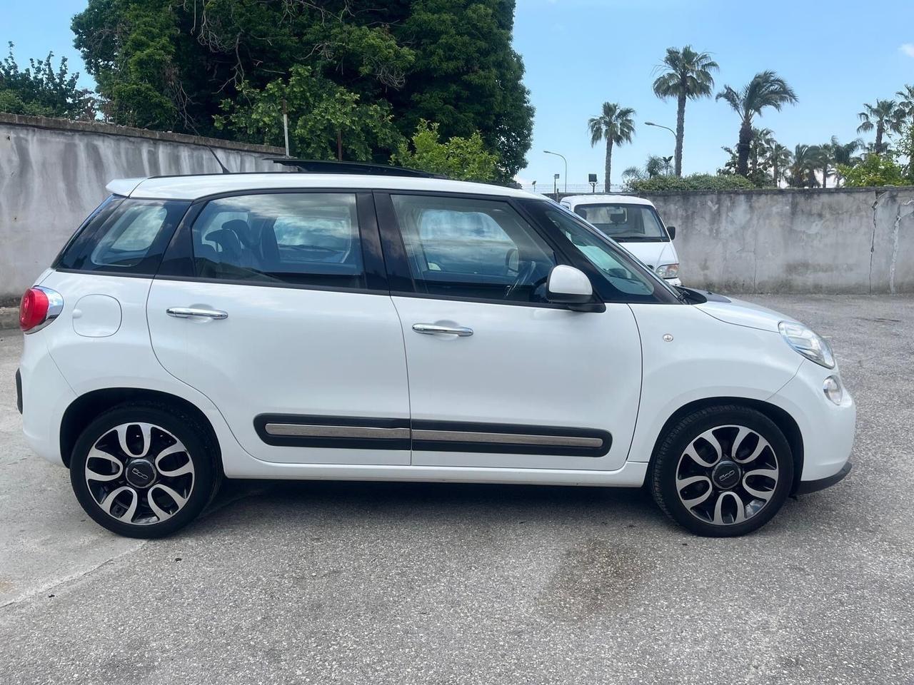 Fiat 500 L-1.6 mjt lounge-tetto apr-2013
