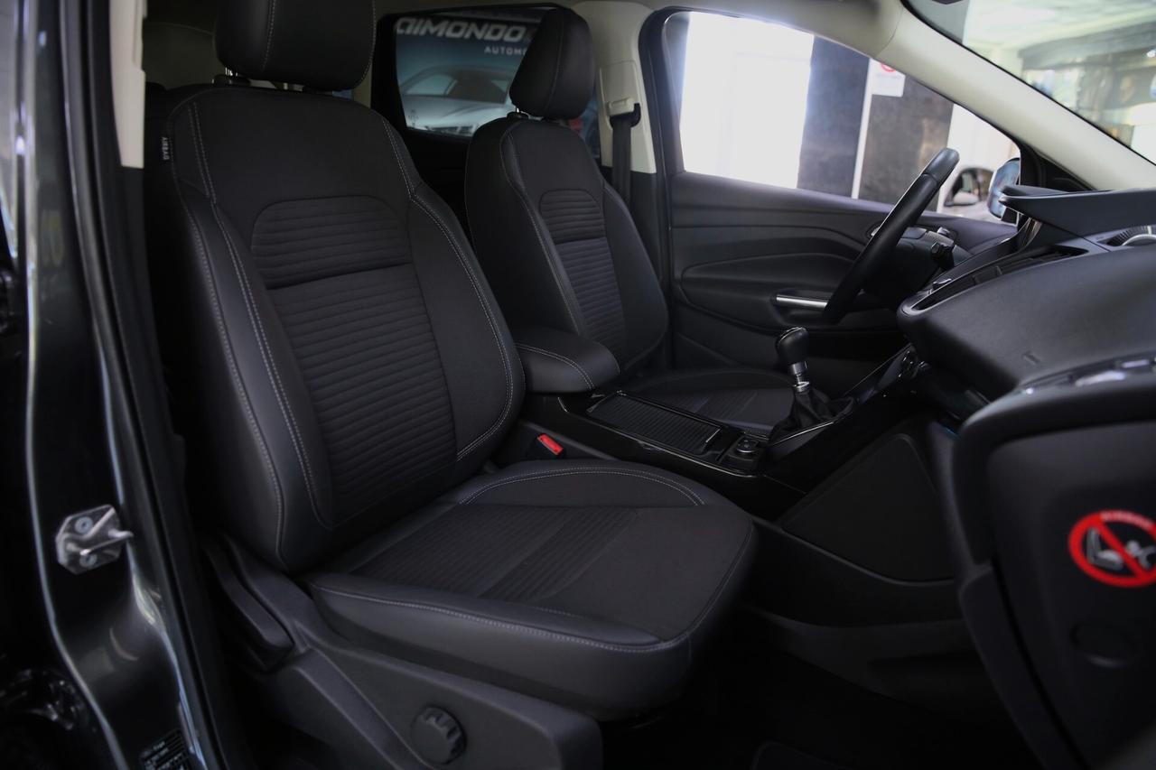Ford Kuga 1.5 TDCI 120 cv Titanium