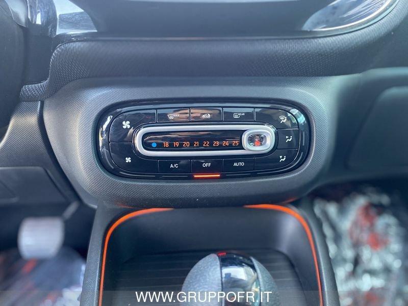 smart fortwo EQ Passion