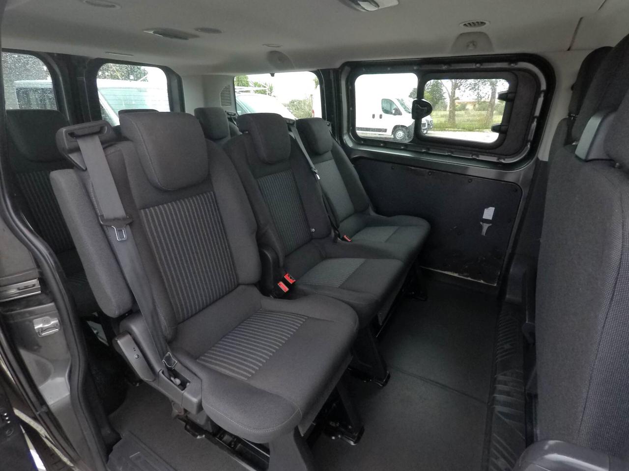 Ford Tourneo Custom 2.0 TDCi 130CV- 9 POSTI