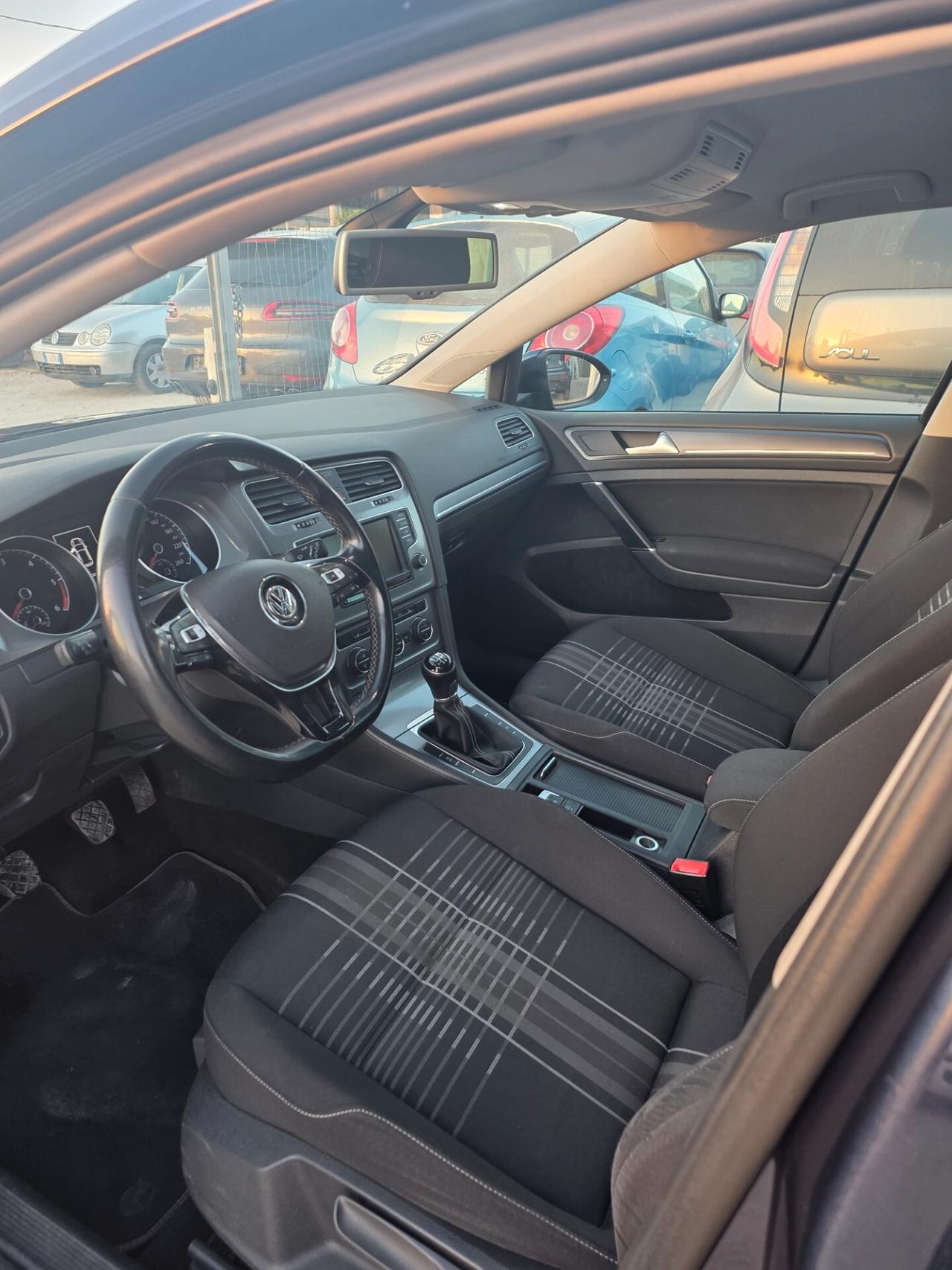 Volkswagen Golf 1.6 TDI 110 CV 5p. Comfortline BlueMotion