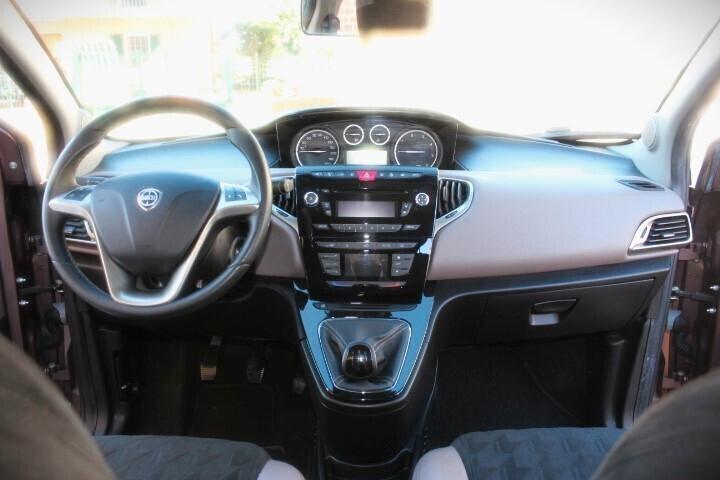 Lancia Ypsilon 1.3 MJT 16V 95 CV 5 porte S&S Elle STUPENDA INTERNO ALCANTARA CLIMA AUTOMATICO