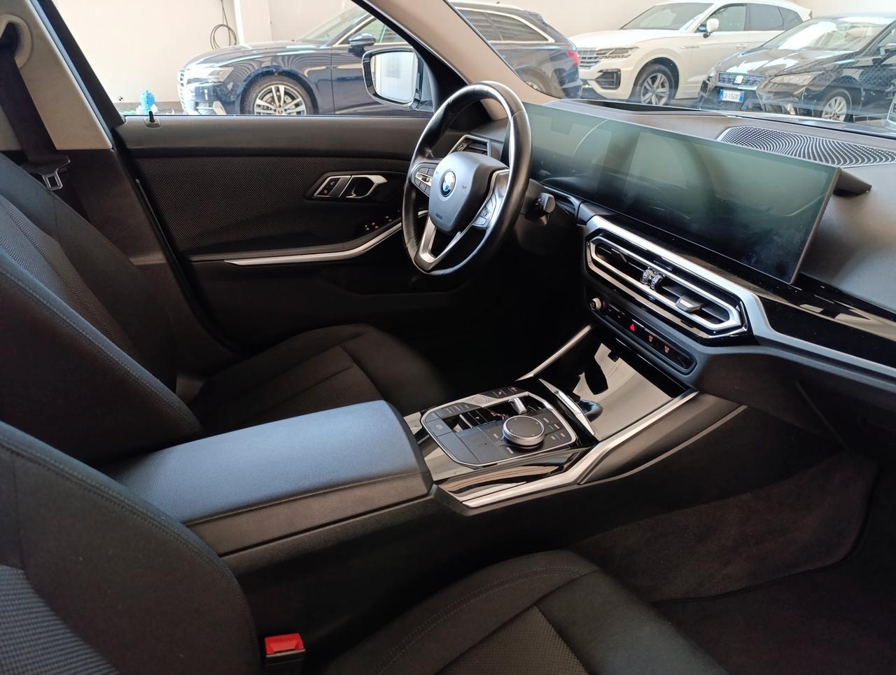 BMW 320 d Touring mhev 48V xdrive auto