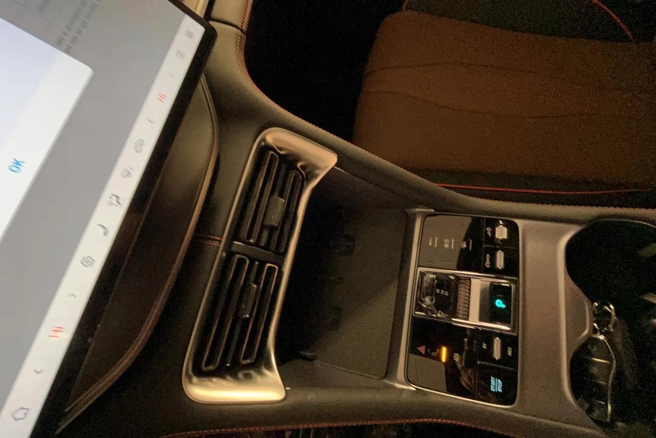 Byd Seal U DMi 1.5 218 CV PHEV Comfort