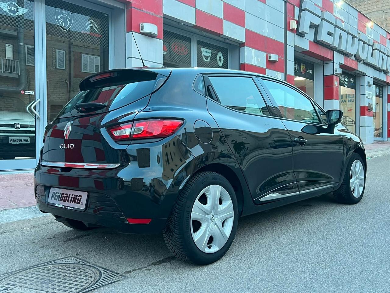 Renault Clio 1.2 75CV 5 porte Live