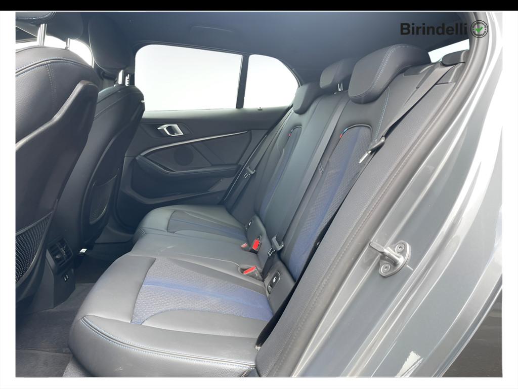 BMW Serie 1 (F40) - 118d 5p. Msport