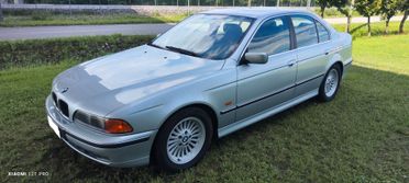 Bmw E39 520i 24V 150CV UNIPROPRIETARIO (NUOVA)