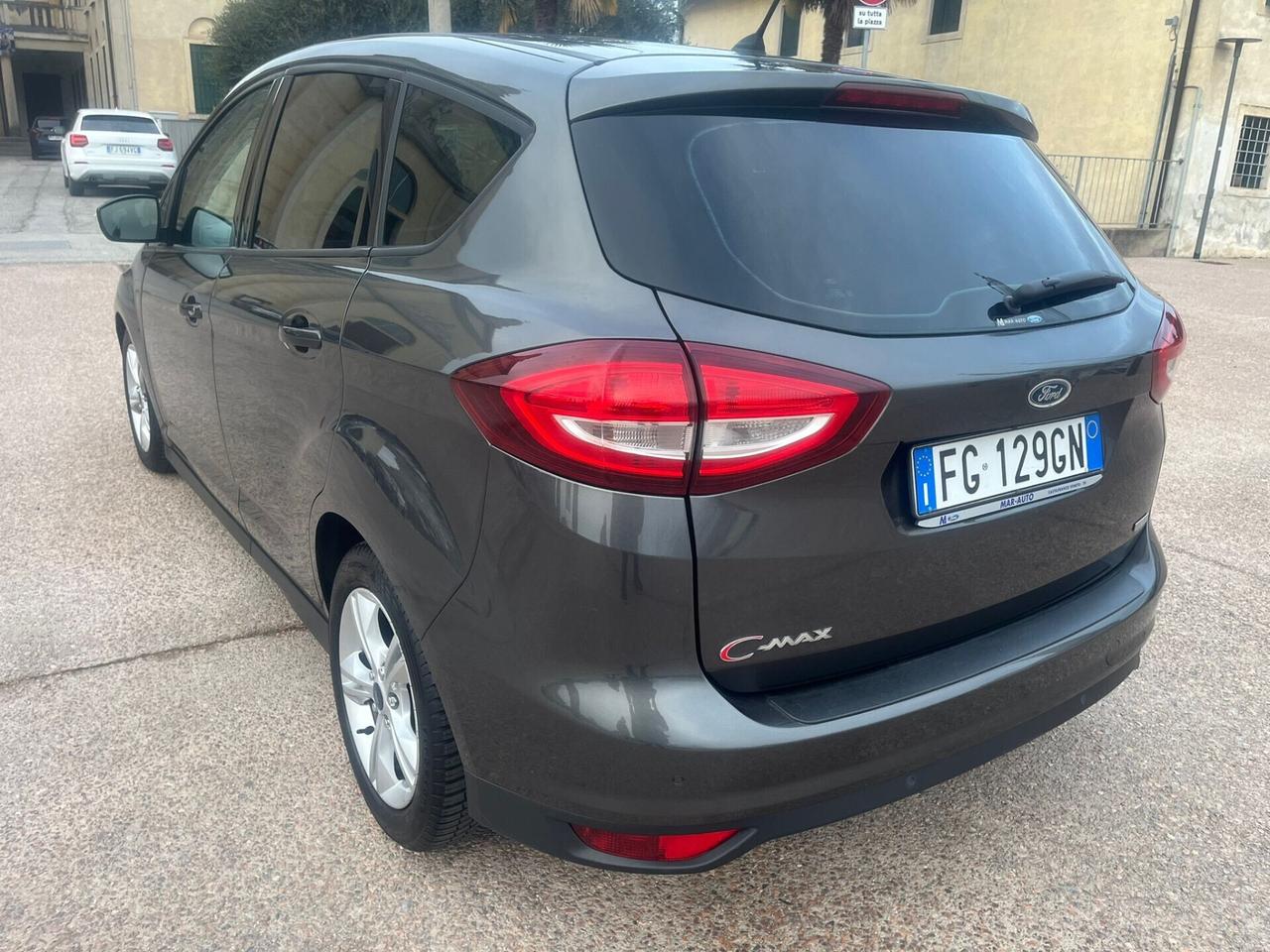 Ford C-Max 1.0 benzina neopatentati 2016 garanzia