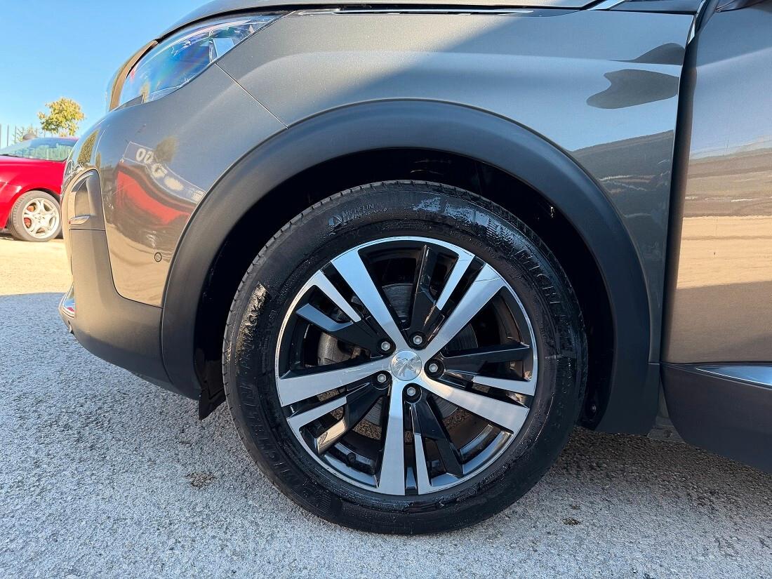 Peugeot 5008 BlueHDi 130 S&S EAT8 Allure
