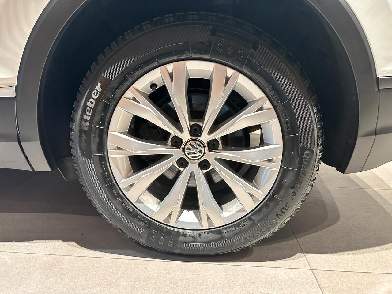 Volkswagen Tiguan 2.0 TDI SCR 4MOTION Business BlueMotion Technology