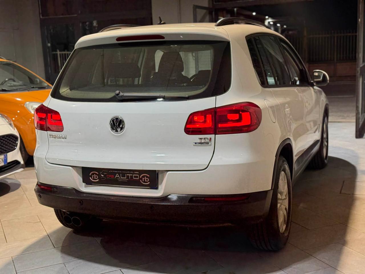 Volkswagen Tiguan 2.0 TDI 110 CV SOLAMENTE 114MILA KM