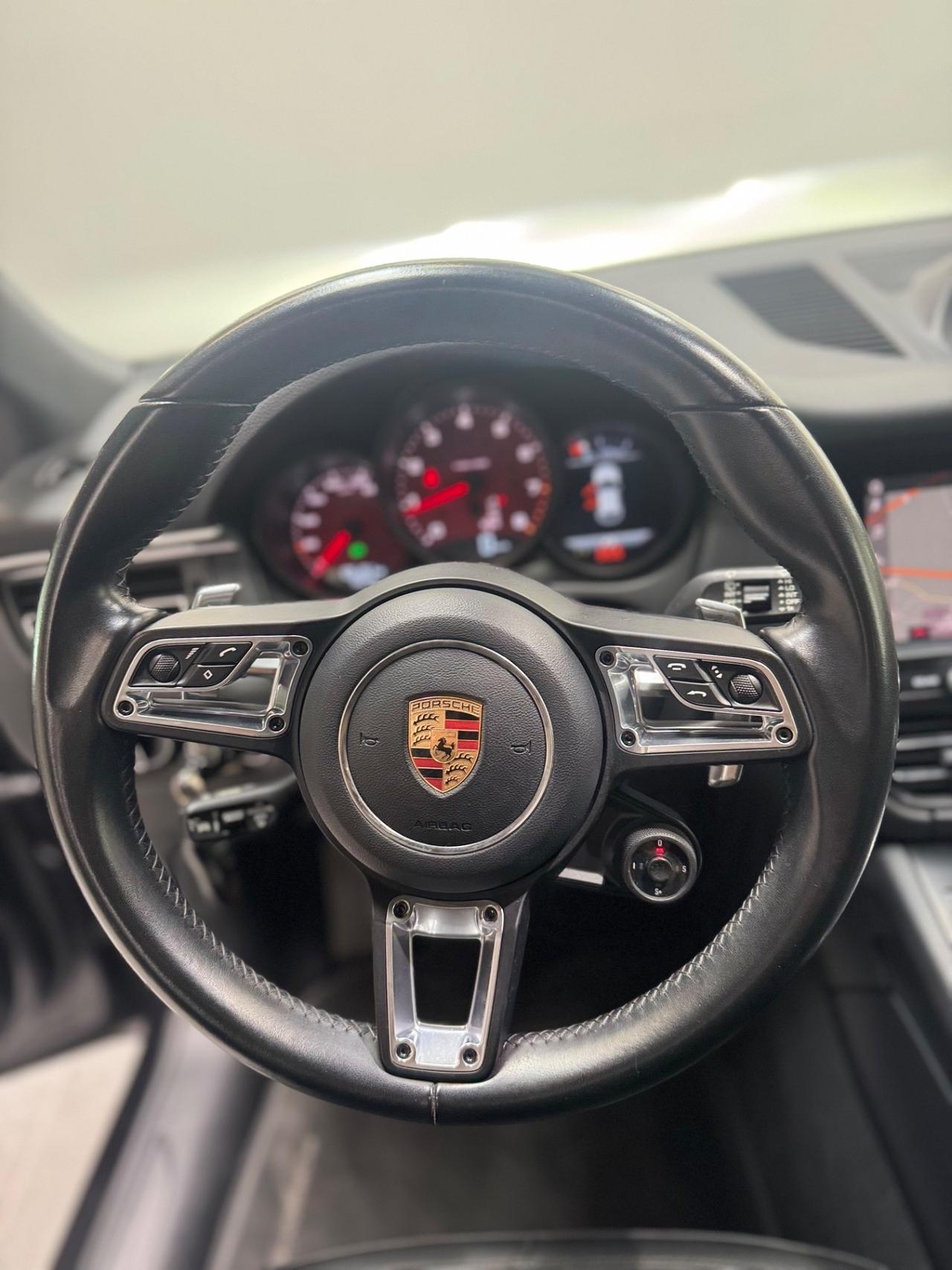 PORSCHE MACAN 2.0 245 \\\SCARICHI\\\SPORT CHRONO\\\20\\\