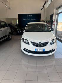 LANCIA YPSILON FULL OPTIONAL
