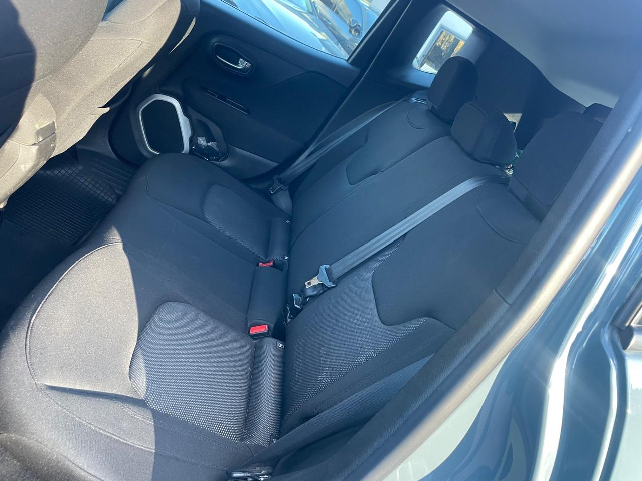 Jeep Renegade 1.6 Mjt 105 CV Business