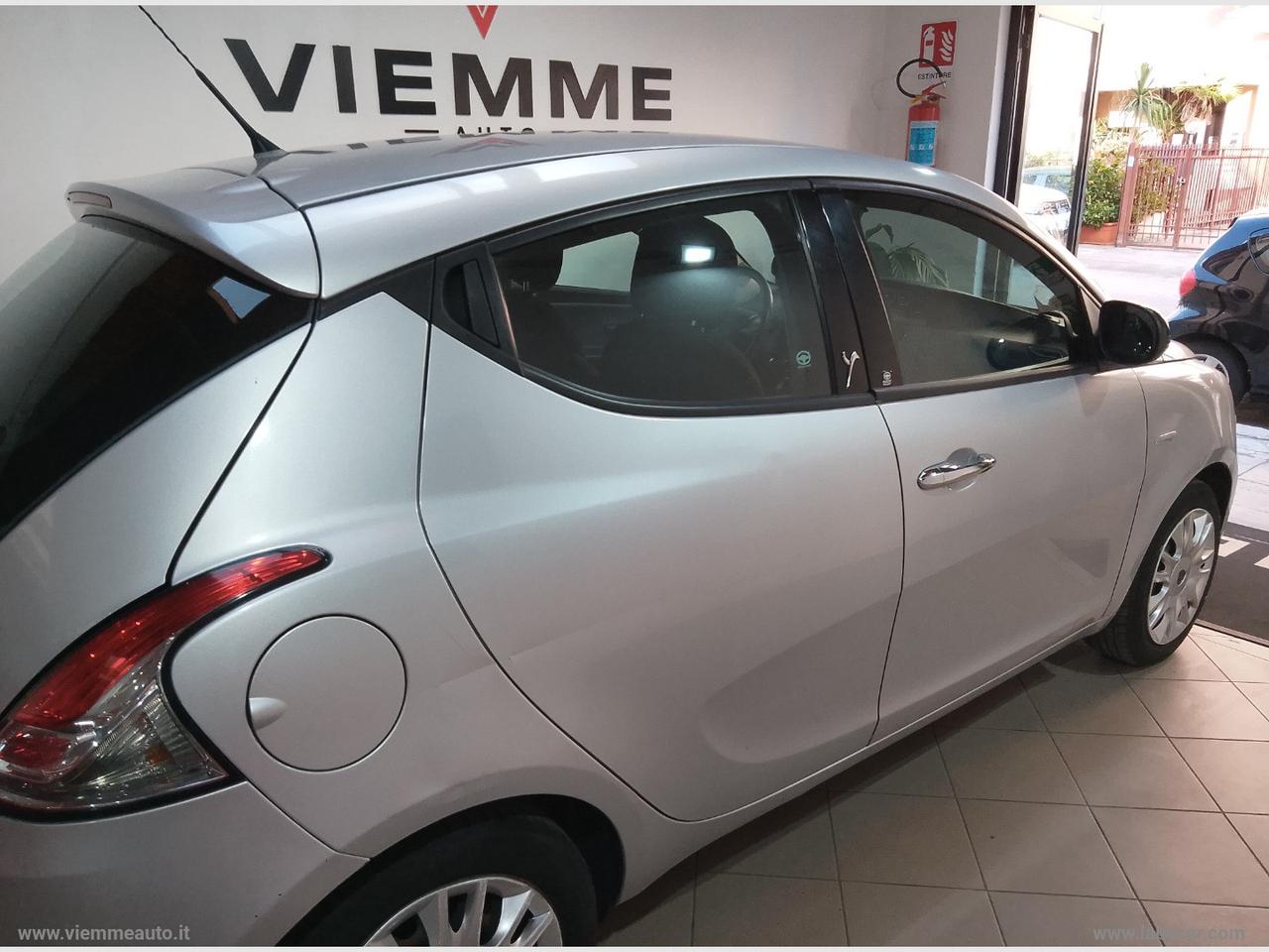 LANCIA Ypsilon 1.3 MJT 95 CV 5p. S&S Platinum