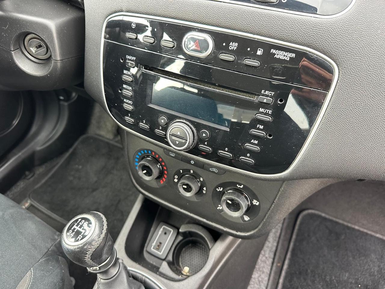 Fiat Punto 1.4 8V 5 porte Natural Power Street