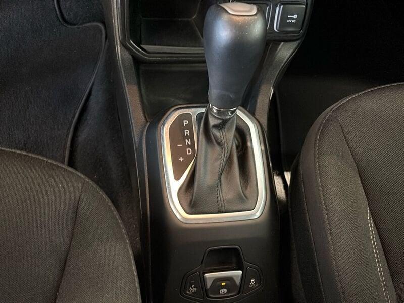 Jeep Renegade e-Hybrid 1.5 T4 MHEV 130cv Summit DDCT