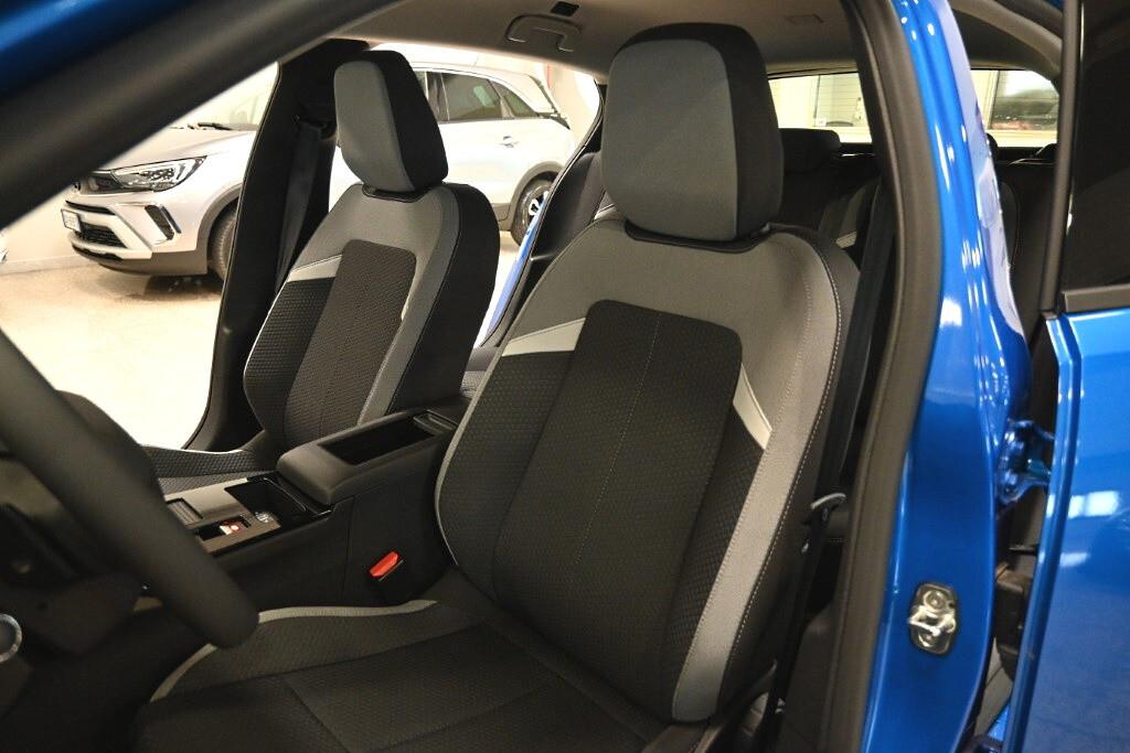 Opel Astra Edition 1.5 Turbo Diesel (130 cv) Km 0