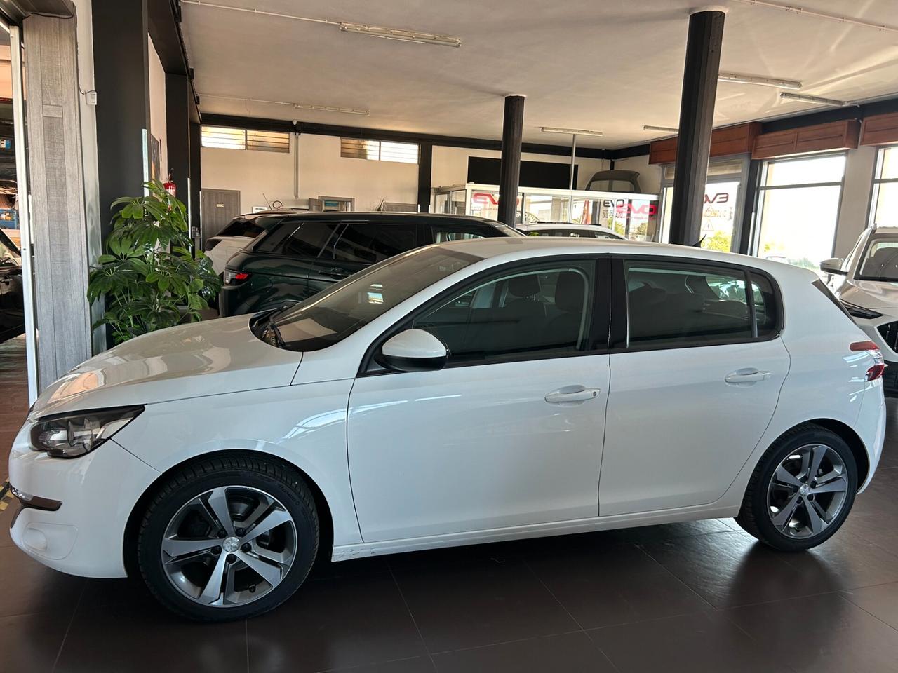 Peugeot 308 1.6 e-HDi 115 CV Stop&Start Active