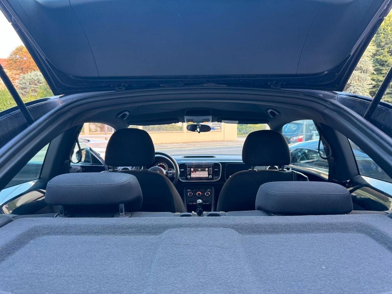 VW MAGGIOLINO 1.6 TDI DESING 105cv NEOPATENTATI