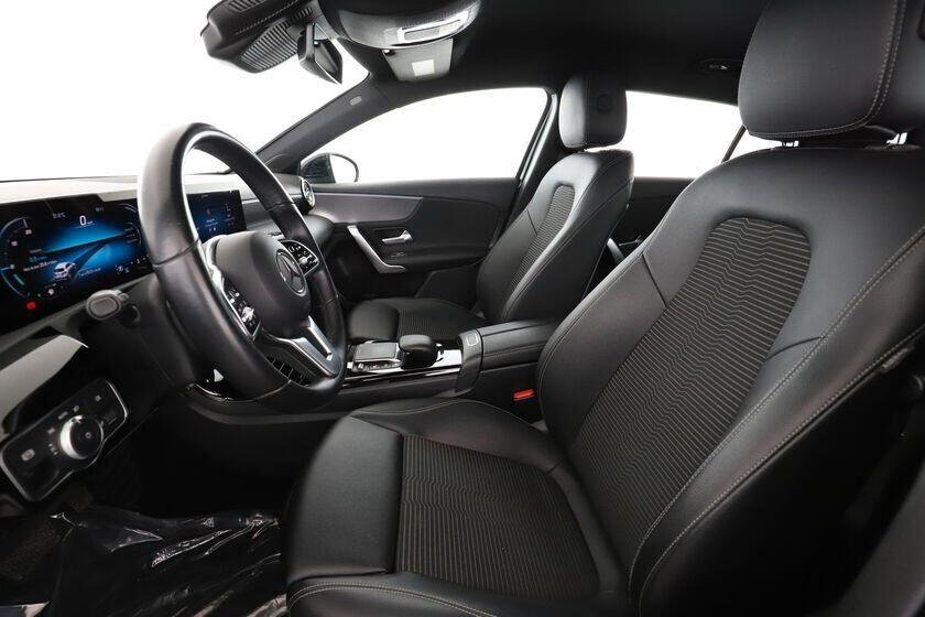 Mercedes-benz A 180d Automatic Sport Plus Led Ambient
