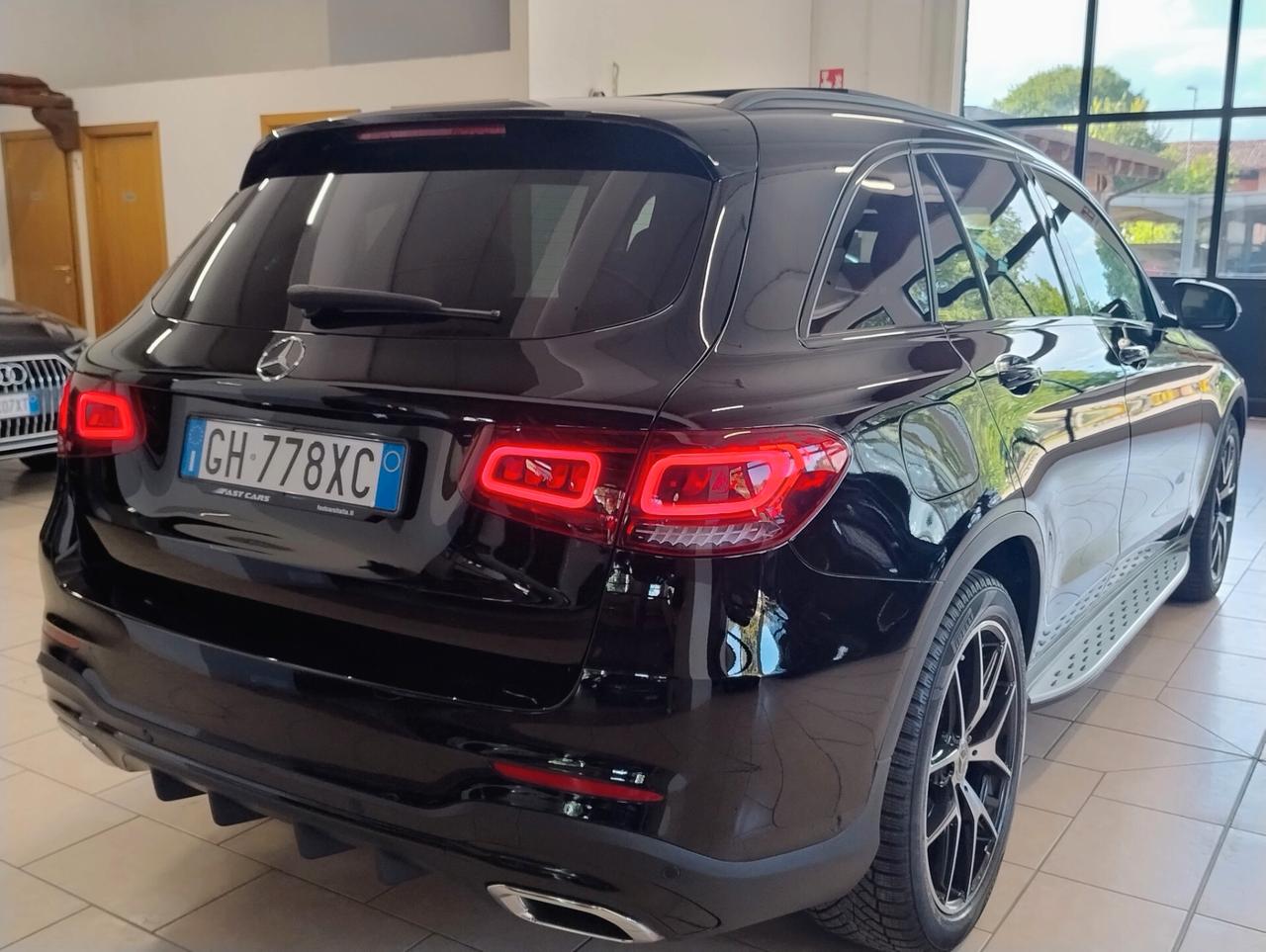 MERCEDES GLC 220 d 4Matic Premium Plus AMG TETTO LED PEDANE