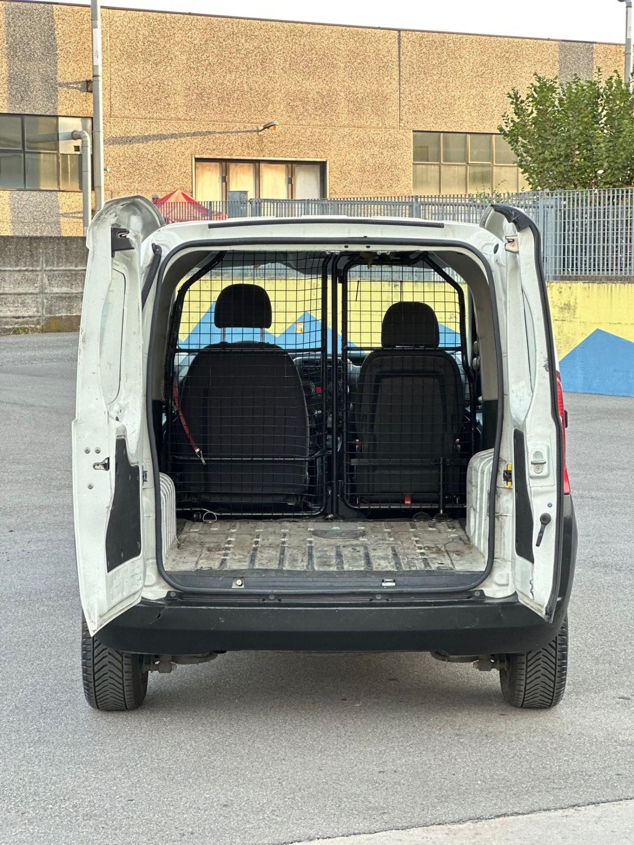Citroen Nemo anno 2017 cc 1.3 diesel